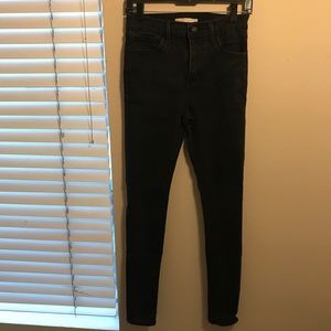 Levi’s high rise skinny